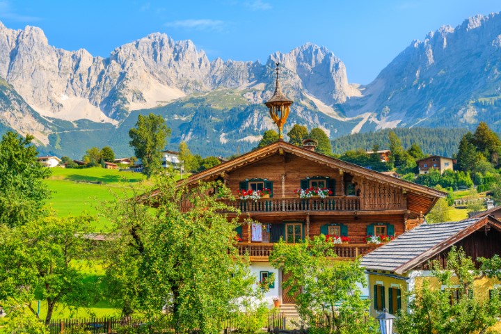 bauernhofurlaub-bergpanorama-sommerurlaub-1.jpeg